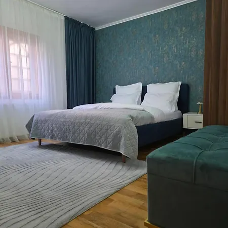 Apartament Adina *